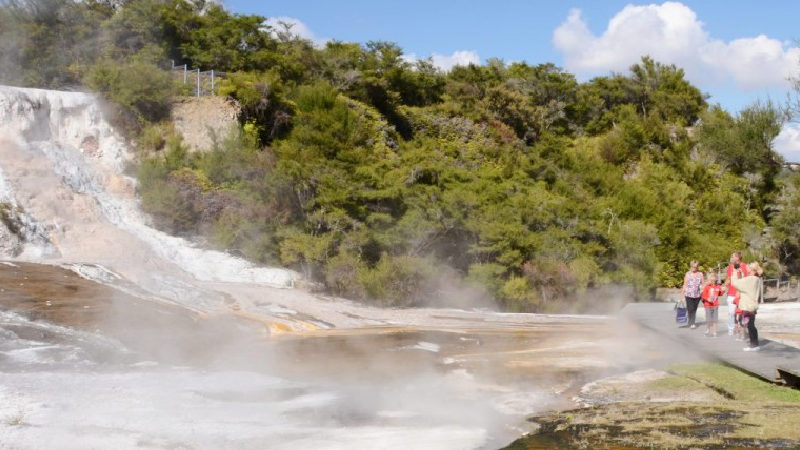 Incorporating the amazing geothermal wonderland Orakei Korako and a thrilling jet boat experience - New Zealand Riverjet Thermal Safari is fantastic adventure not to be missed!